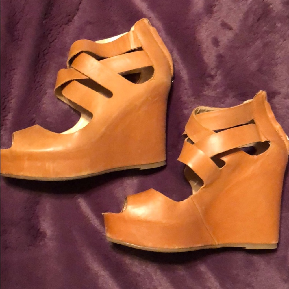 Tan wedges